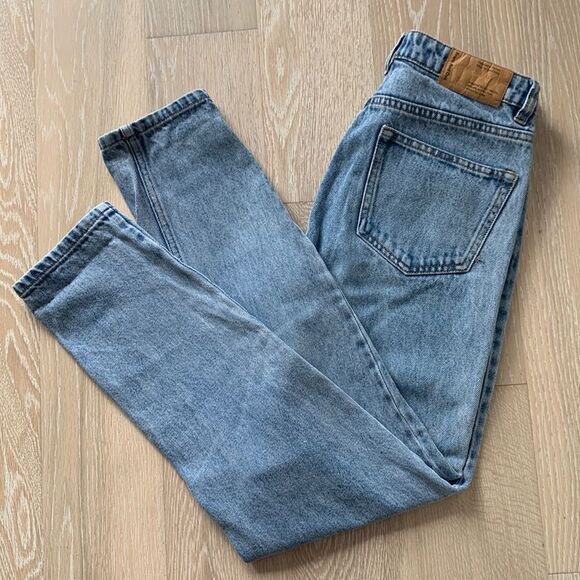 Frank & Oak Denim - Frank and Oak Stevie Tapered Jean 27" Light Wash Sz25